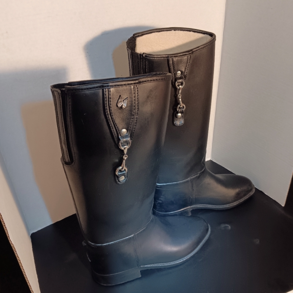 Ladies tall black weatherproof boots 7M